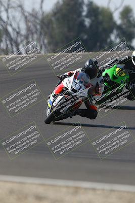 media/Nov-01-2025-TrackDaz (Sat) [[2b4d5192bc]]/B Group/1220pm (Turn 2 Outside)/